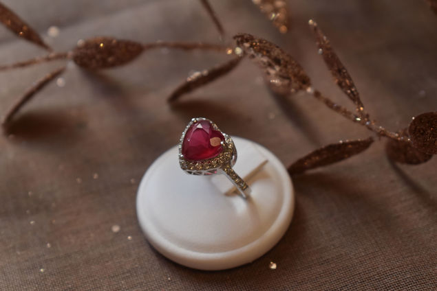 Immagine di Anello Cuore Rosso